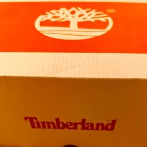 Gorgeous Timberland Booties size 9. Never worn